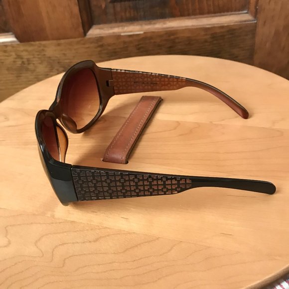 FINAL PRICE - NYS Collection Brown & Bronze Oversize Sunglasses w/Etched Arms #4 - Picture 4 of 8